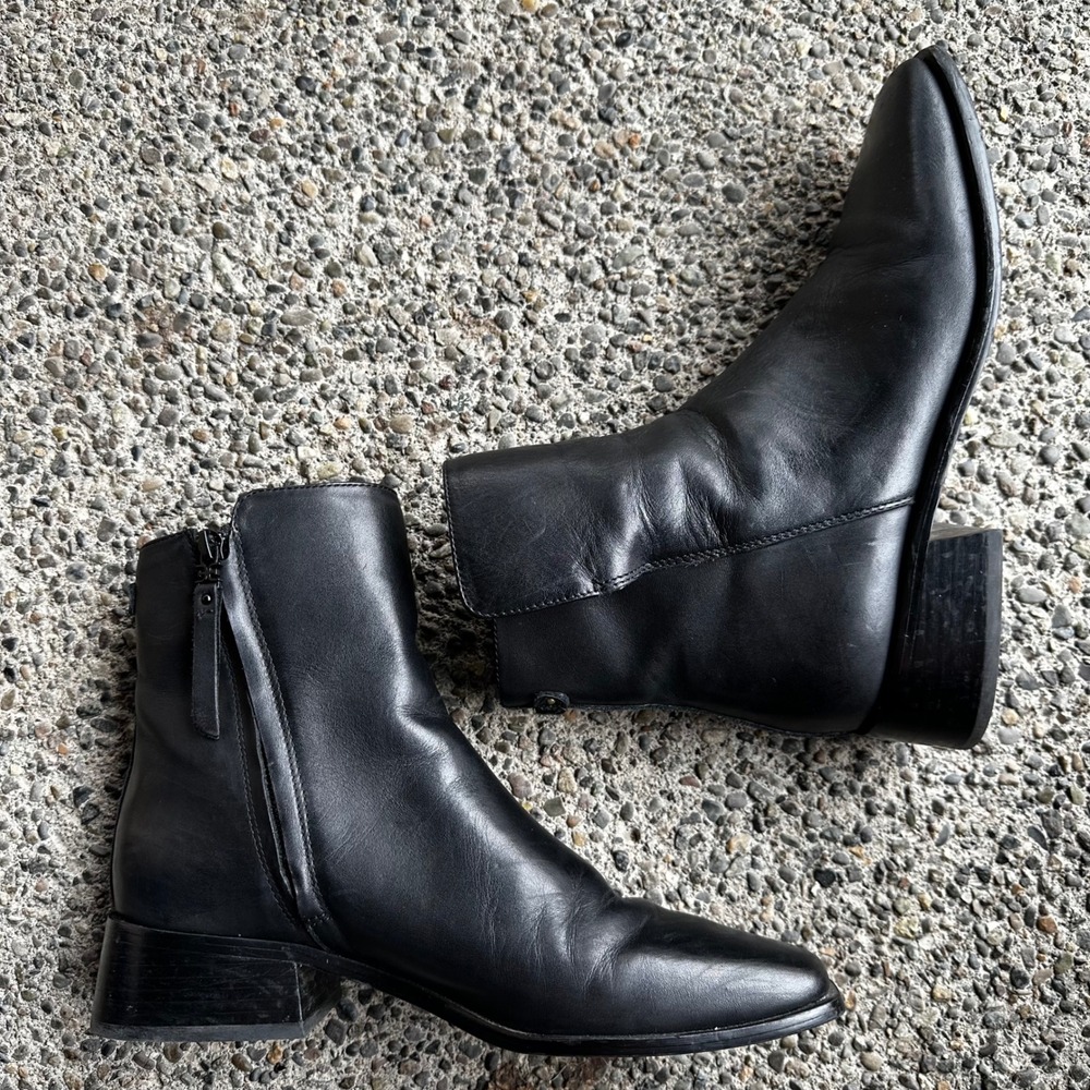 Sam Edelman Boots Shoes Thatcher Black Leather Square Toe Ankle Gold Logo 8.5 - Picture 5 of 11